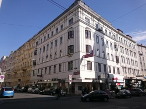 Отель Hotel Pension Stadtpark  Вена
